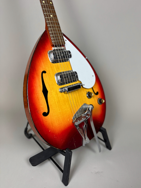 Vintage Maton L202 Lute Guitar - AUS 1967/68