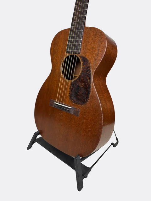 SOLD - Vintage Martin 0-17 - USA 1932