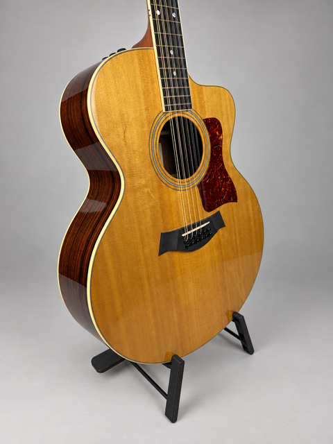 26234 26234 Taylor 455-RCE 12-String – opposite angled body detail with stand
