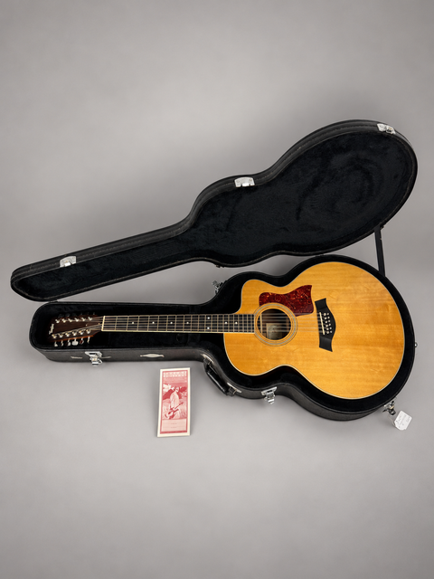 26234 26234 Taylor 455-RCE 12-String – open case and accessories