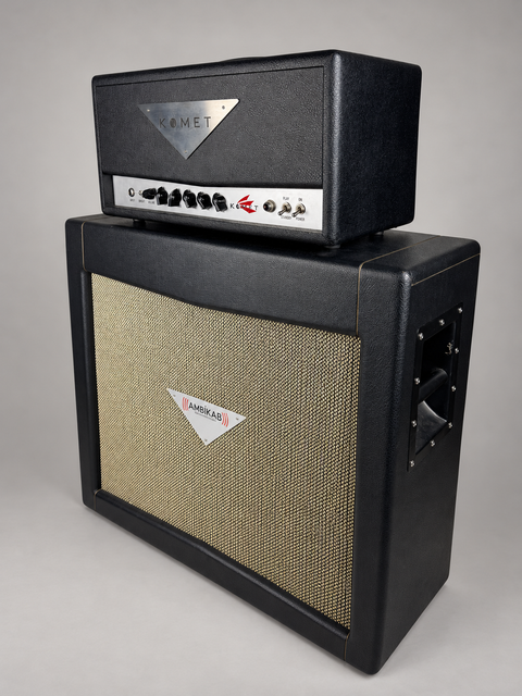26238 26238 Komet Vimana – full head and cabinet three-quarter front