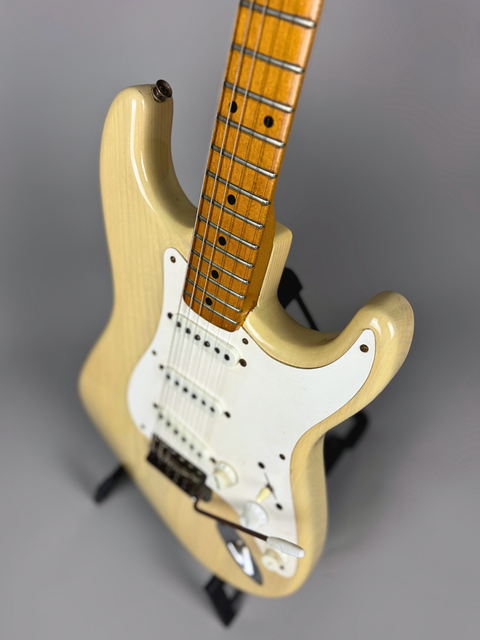 Vintage Fender Stratocaster Refinish - USA 1954
