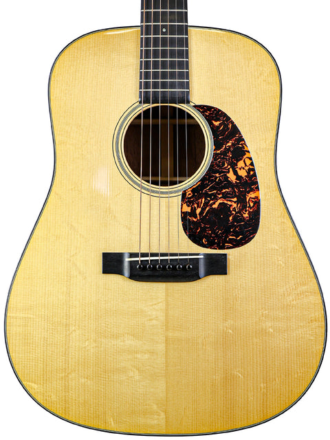A beautifully crafted acoustic guitar in brown, featuring the Martin D-18 Authentic 1937, produced in the USA in 2007.