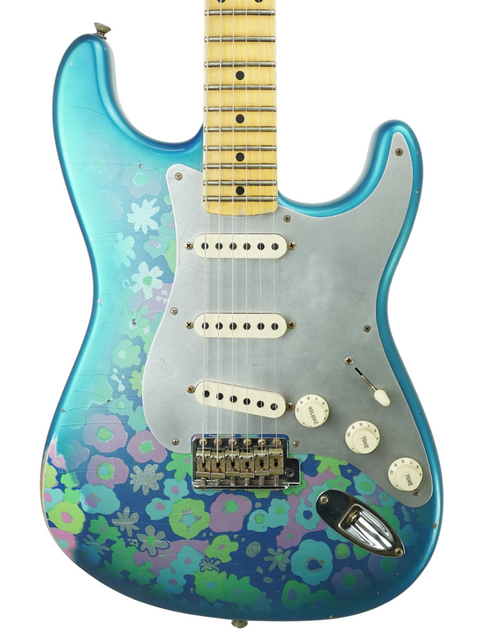 Blue electric guitar with floral design, Fender Custom Shop EL Diablo Strat Relic USA 2021, showcasing unique artistry.