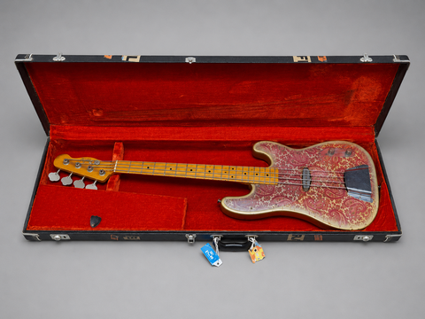 Vintage Telecaster Bass Pink Paisley ex. Steve Kilbey - USA 1968
