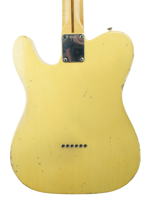 Fender Custom Shop Cunetto Nocaster Relic guitar in yellow, featuring a wooden body and neck, produced in the USA, 1998.
