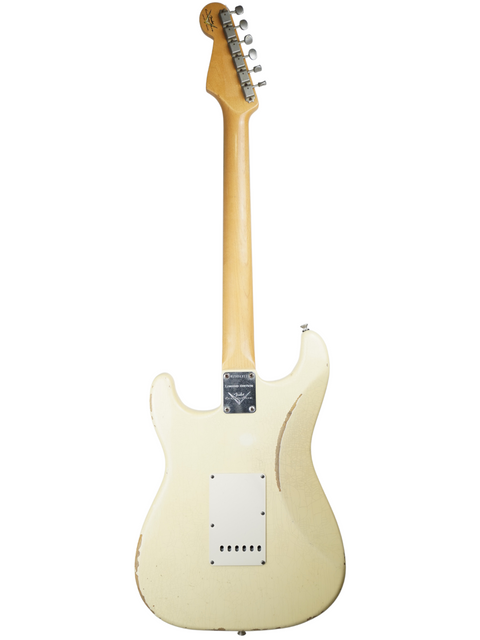 Limited edition 2009 Fender Custom Shop '64 Stratocaster Relic in white, highlighting its classic style and quality.