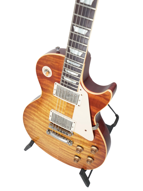 Stunning Gibson Les Paul '59 Reissue LPR-9, perfect for musicians seeking quality and style, set against a clean white background.