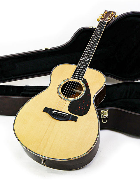 Yamaha FX-1 acoustic guitar, LS36 ARE from Japan, 2020 edition, featuring a sleek design and rich sound quality.