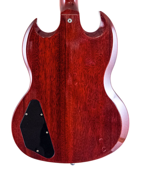 Gorgeous red Gibson SG Classic guitar from 2005, complete with a black pickguard, ideal for any guitarist looking to stand out.