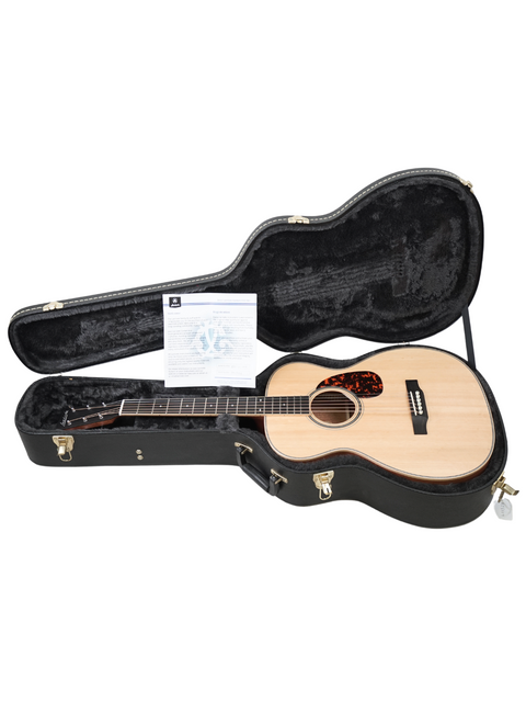 SOLD - Larrivée OM-40 Legacy Series - Canada 2023