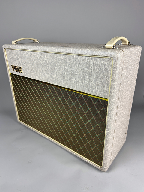 VOX V212HWX Extension Cabinet - 2017
