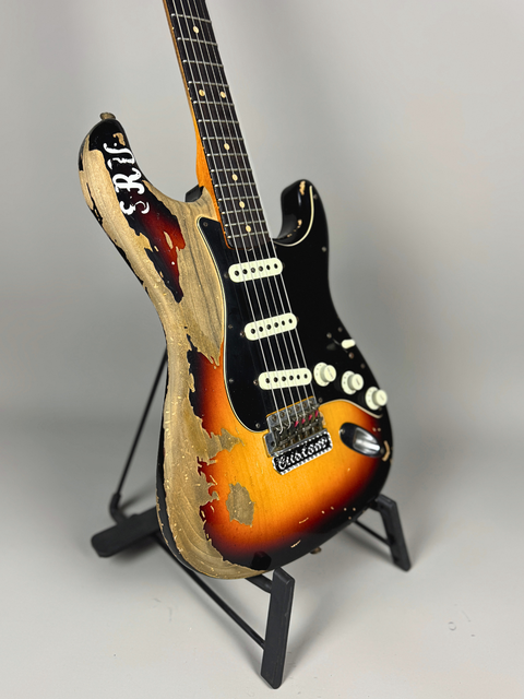 Fender Masterbuilt John Cruz Vaughan Brothers Guitar Set 1 of 30 - USA 2018