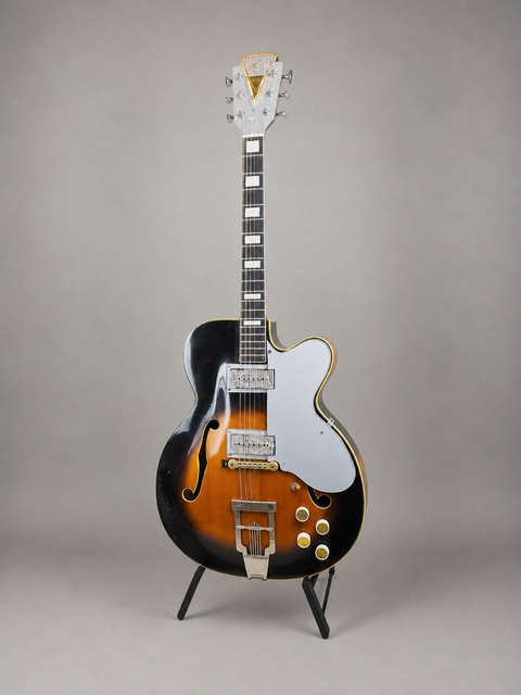Vintage Kay Barney Kessel Jazz Special - USA 1959 — original-angle stand view 07