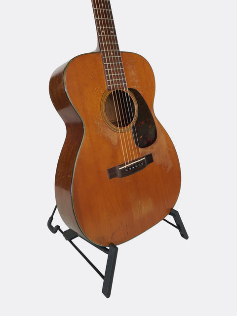 【VINTAGE】 マーチン 1957年　000-18 S/N:#164737 SOLD - Vintage Martin 00-18 - USA 1957 - Premier Guitars