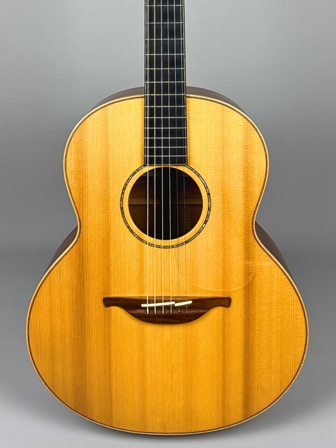 Lowden F-35 - IR 2014
