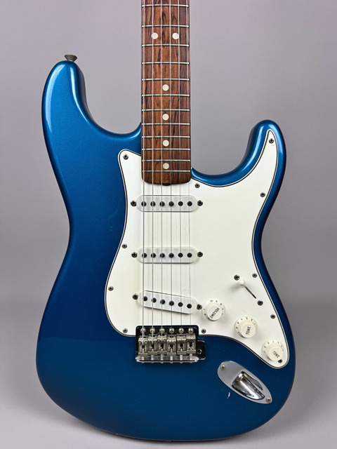 Vintage L-Series Fender Stratocaster – USA 1965
