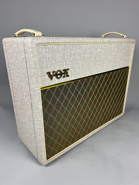 VOX V212HWX Extension Cabinet - 2017