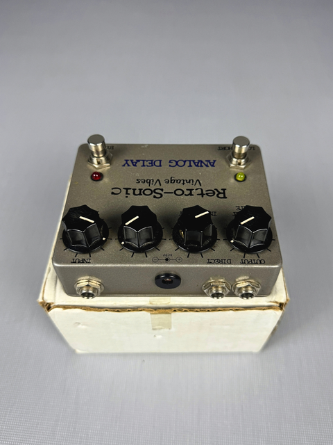Retro-Sonic Vintage Vibes Analog Delay - Canada
