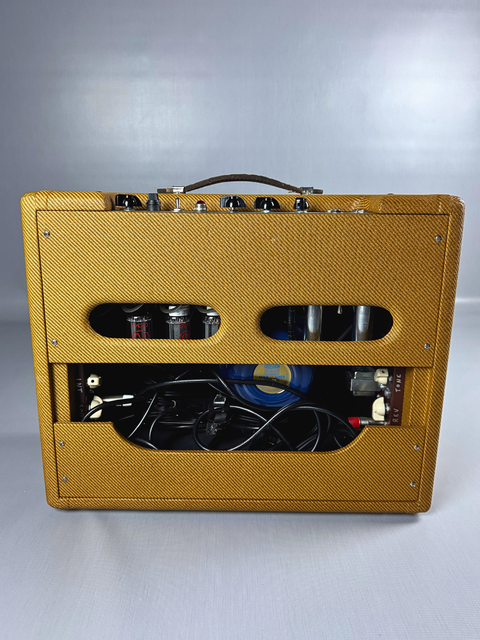 Lazy J J-20 w Reverb and Tremolo - UK 2022
