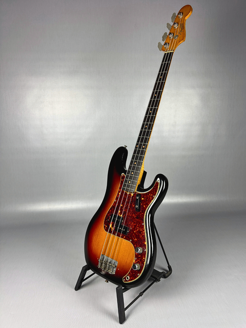 Vintage Fender Precision Bass Refin - USA 1962