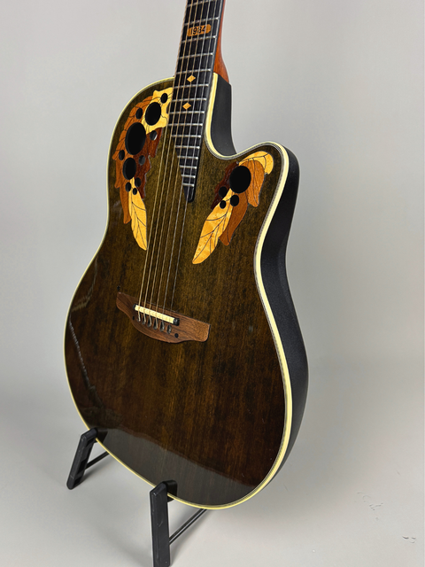 Ovation Collector's Series 1984-5 - USA 1984