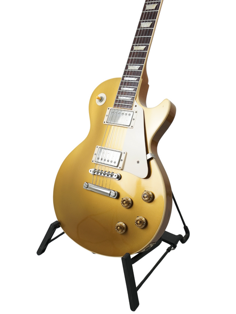 Beautiful Gibson Les Paul Goldtop electric guitar, 1957 reissue from the Custom Shop, made in the USA in 2003.