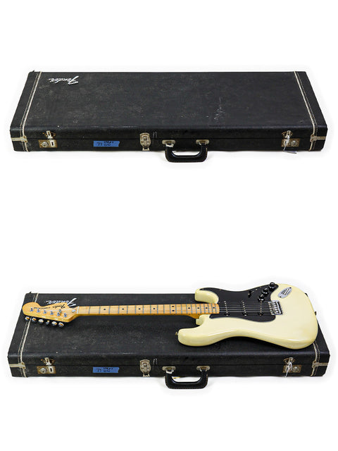Classic cream '64 Fender Stratocaster, a vintage gem from the USA, 1977, perfect for any guitar enthusiast or collector.