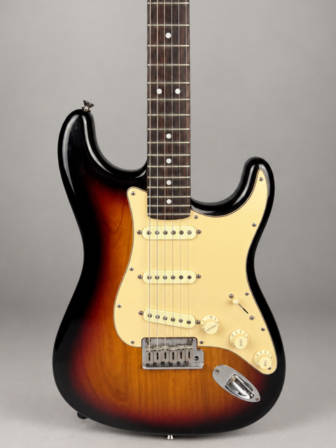 Fender 60th Diamond Anniversary American Series Stratocaster - USA 2006, photo 2 of 13