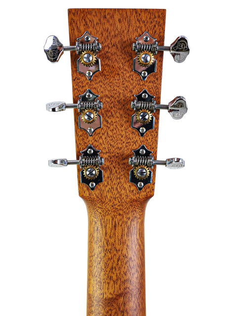 Detailed view of the neck of a Larrivée 0-40R acoustic guitar, highlighting four knobs, made in the USA in 2016.