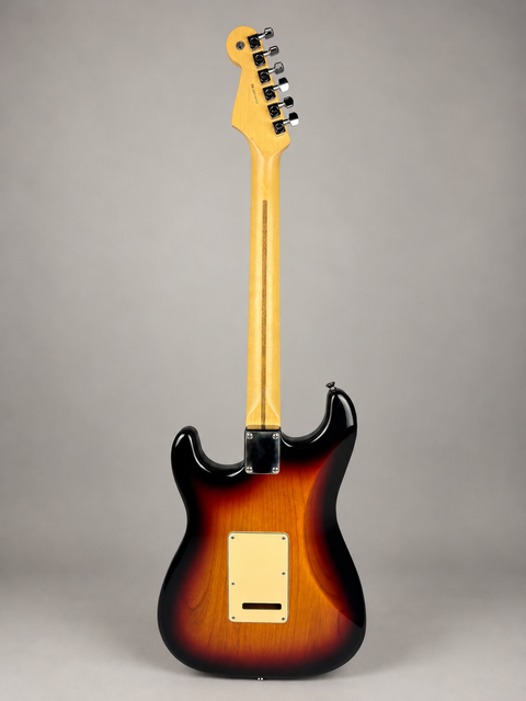Fender 60th Diamond Anniversary American Series Stratocaster - USA 2006, photo 3 of 13