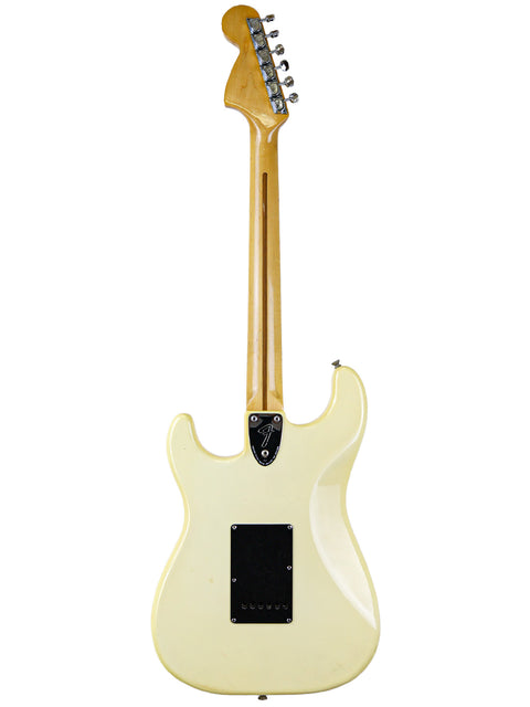 Vintage 1977 Fender Stratocaster, an American classic with a striking design and unparalleled tone for guitar enthusiasts.
