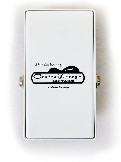 A clean white box displaying the logo of the Jetter Trainwreck Amp Clone Pedal, made in the USA in 2015.
