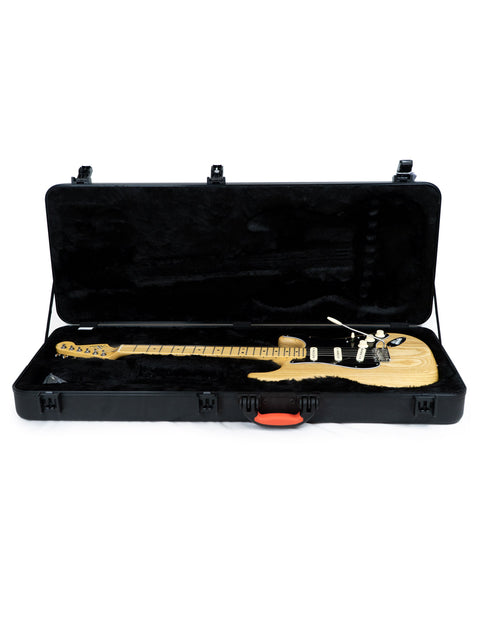  A stylish guitar case with a wooden finish and black handle, made for the 2015 Fender Limited Edition Stratocaster.