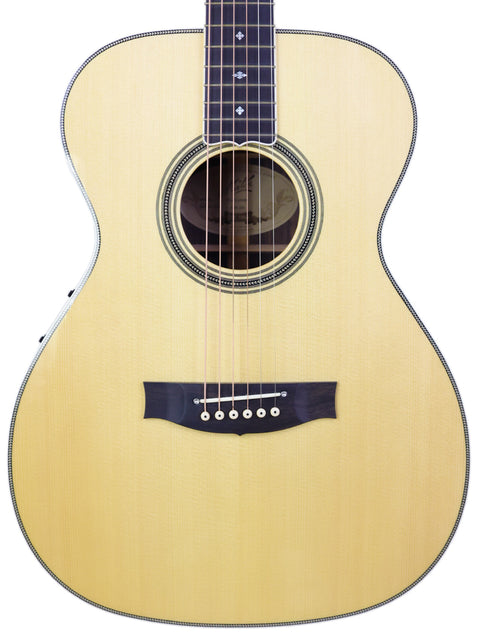 Acoustic guitar on a white background, showcasing the Maton Custom Shop Classic from Australia, 2020 model.