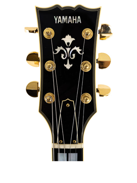 Beautiful 2004 Yamaha SA 2200 Thinline guitar from Japan, combining classic aesthetics with modern playability.