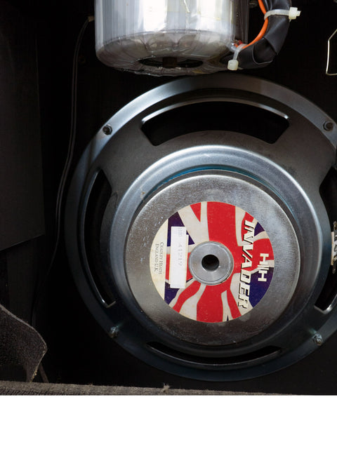 British flag sticker on a Laney VC 30-212 Class A speaker, highlighting its UK roots from the year 2000.
