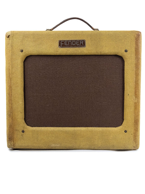 Classic 1952 Fender Tweed 5B3 Deluxe tube amp, featuring a timeless design and renowned sound quality for musicians.