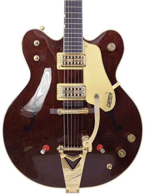 Gretsch 6122T Chet Atkins Country Gentleman guitar, USA 2015, perfect for musicians seeking quality and style.