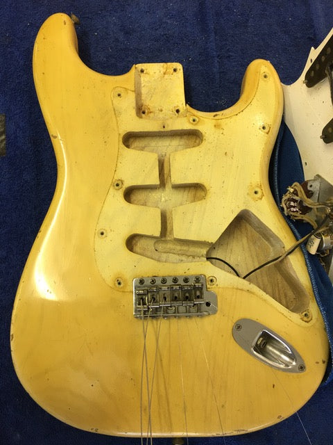 SOLD - Vintage Fender Stratocaster – Blond - Maple Neck – USA 1959