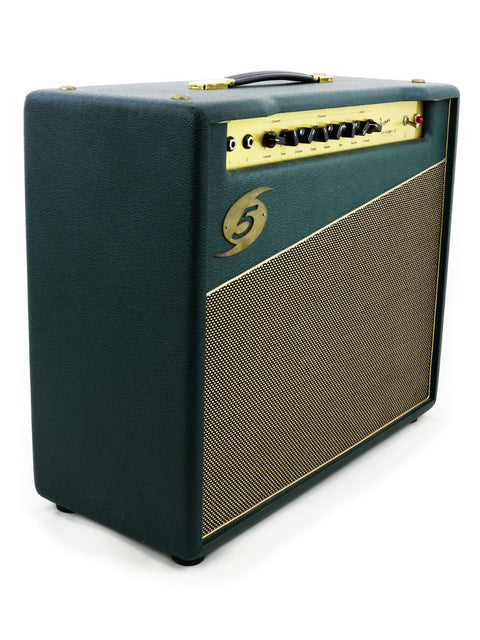 Image of the SG - SG1 - Green, a Category 5 Ivan Combo Amplifier from the USA, model year 2012, showcasing its vibrant design.