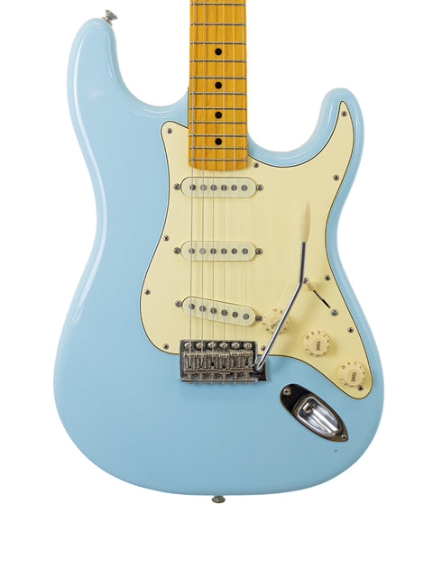 Warmoth Strat Partscaster, USA 2012, featuring a classic Fender Custom Shop Stratocaster design with exquisite craftsmanship.